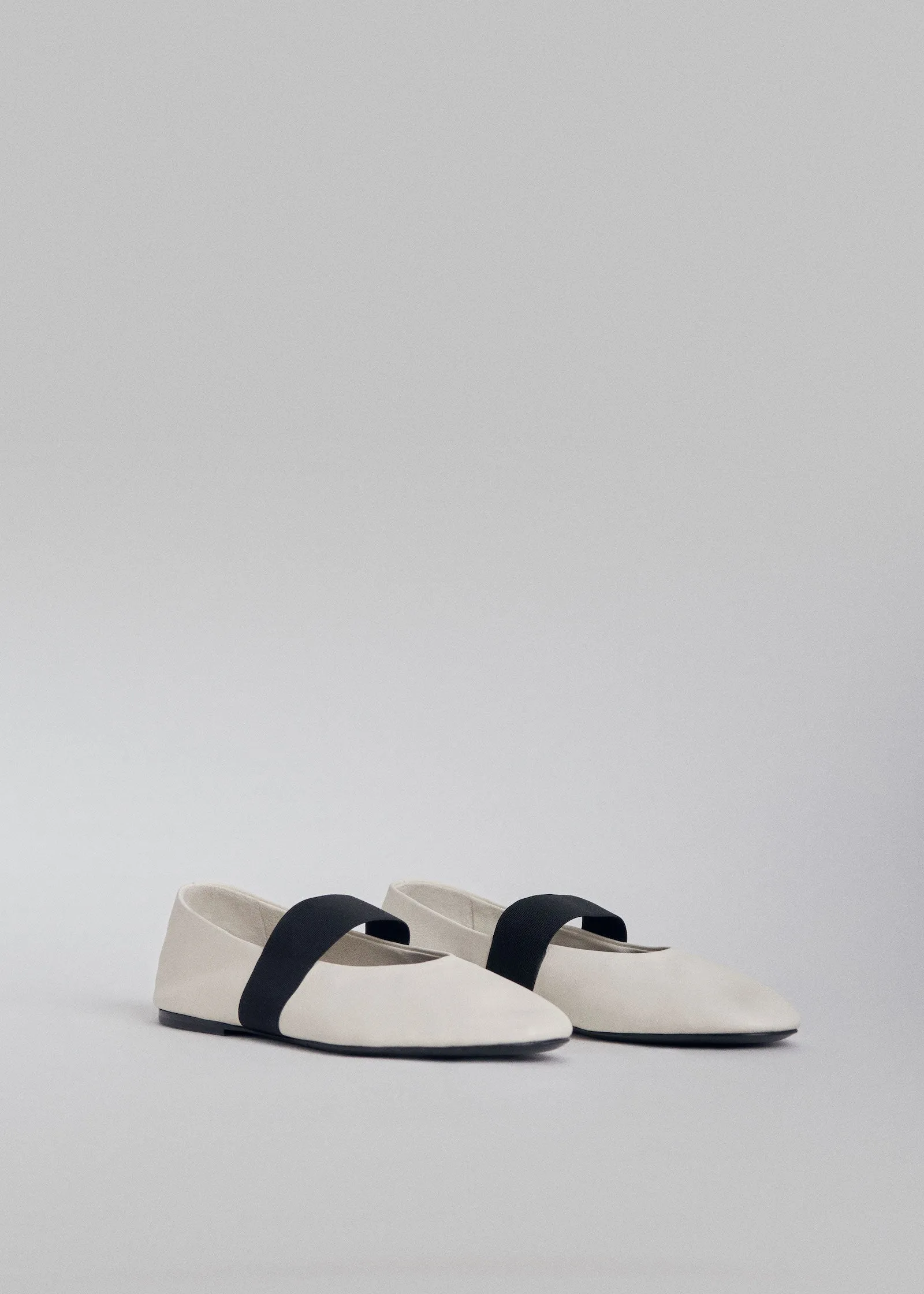 Slip on Ballerina in Chiffon Leather - Ivory