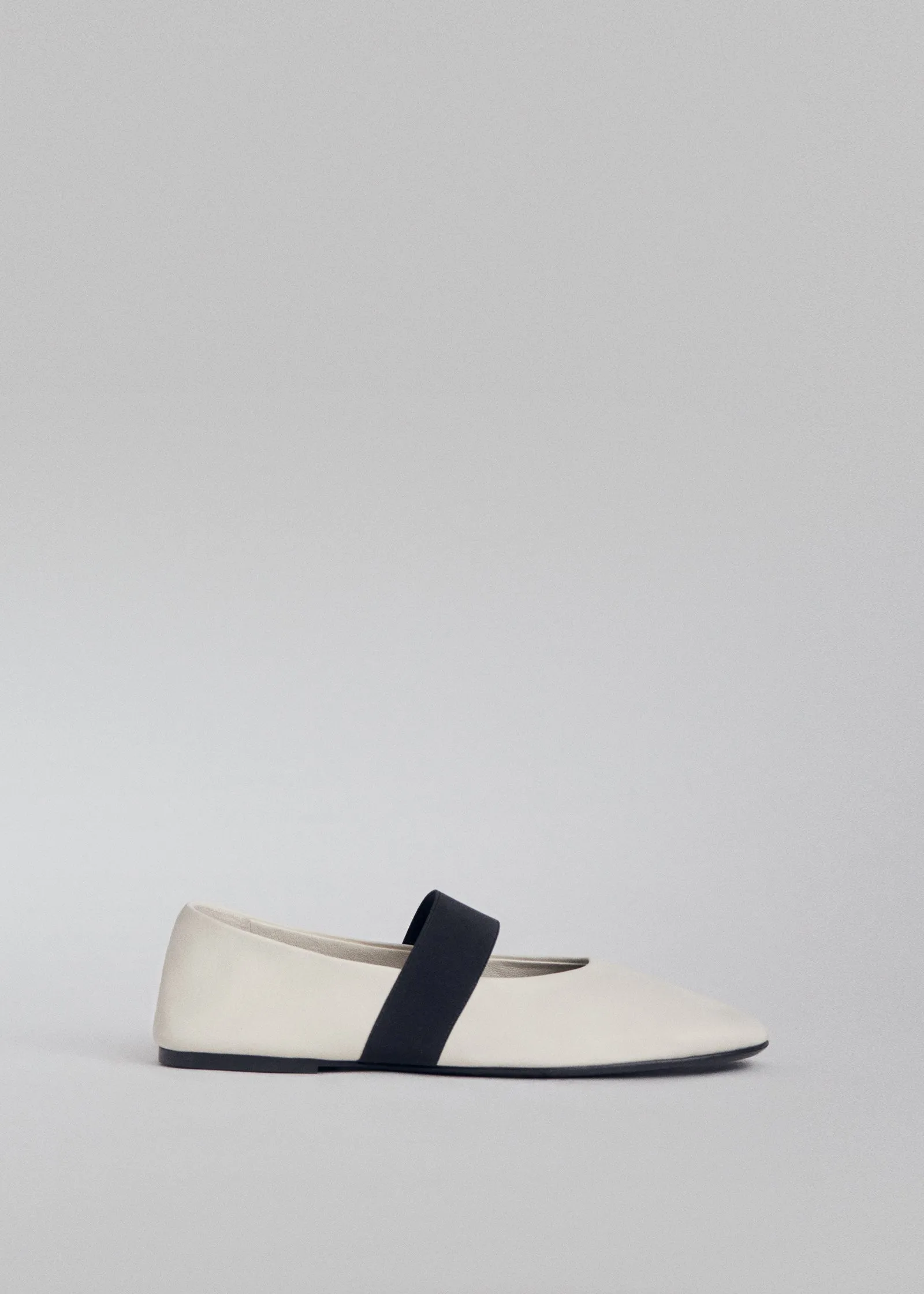 Slip on Ballerina in Chiffon Leather - Ivory