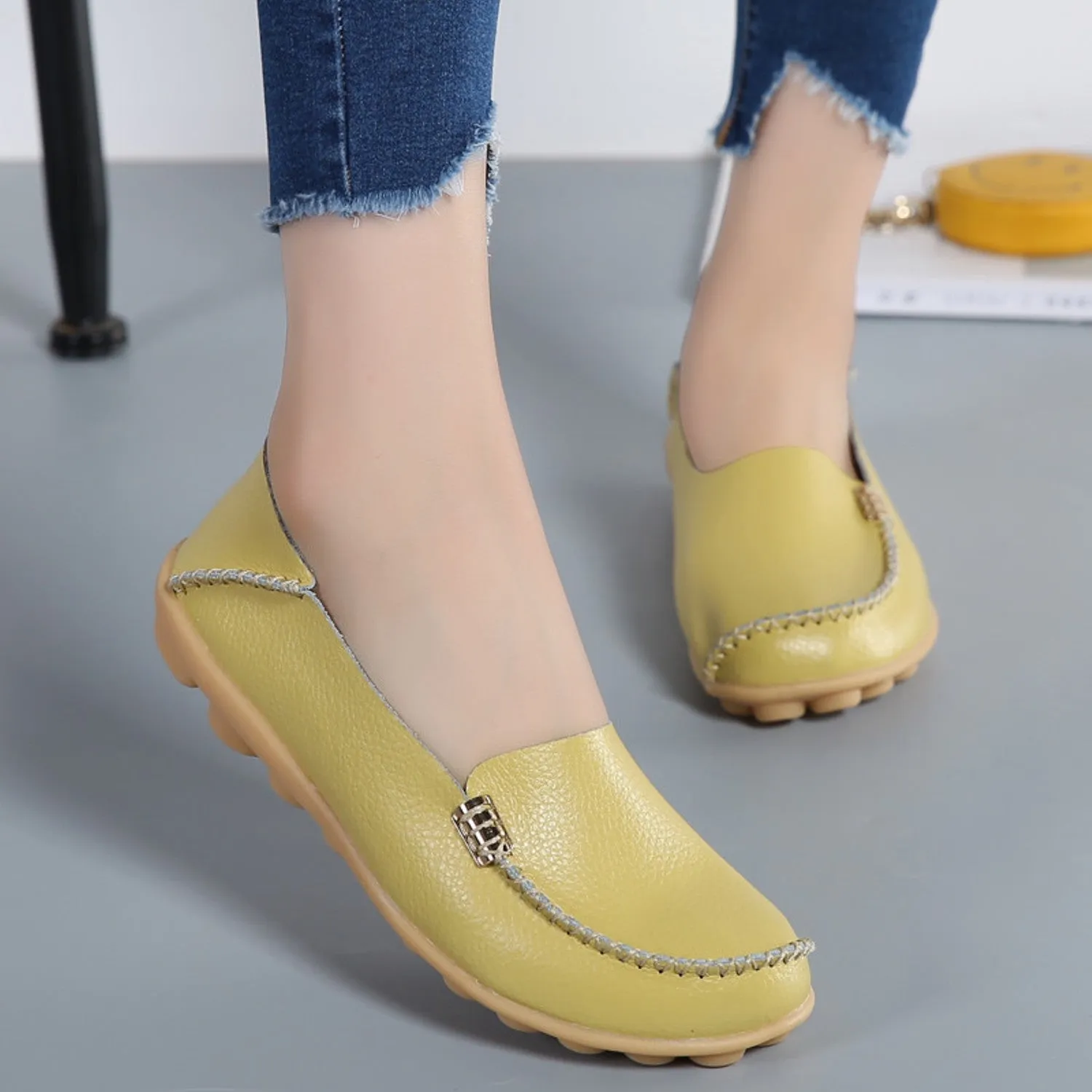 Women's Summer Soft Leather Casual Flats | Plus Size