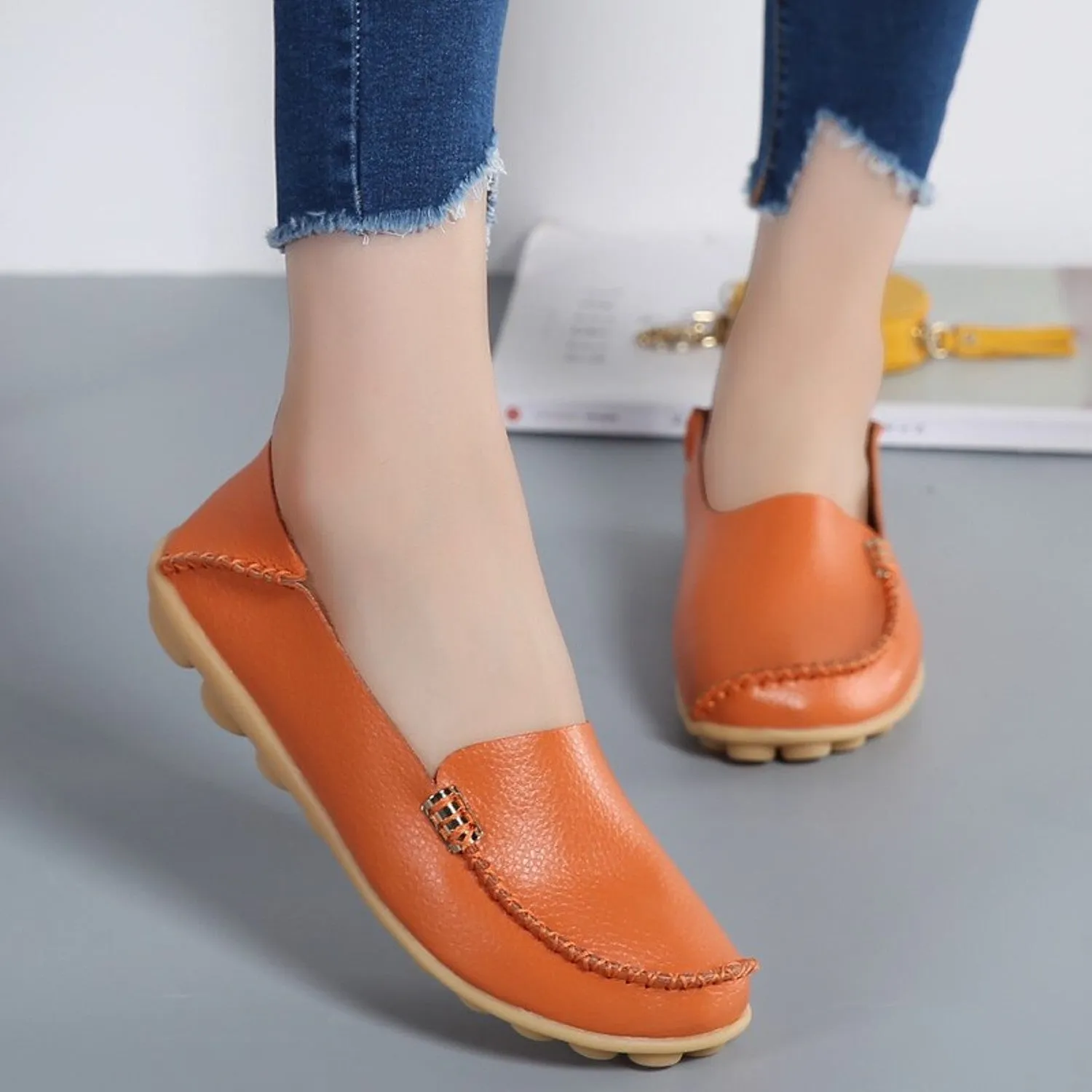 Women's Summer Soft Leather Casual Flats | Plus Size